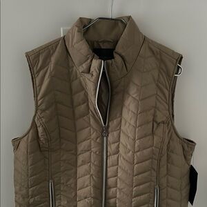 Chic Tan Quilted Vest